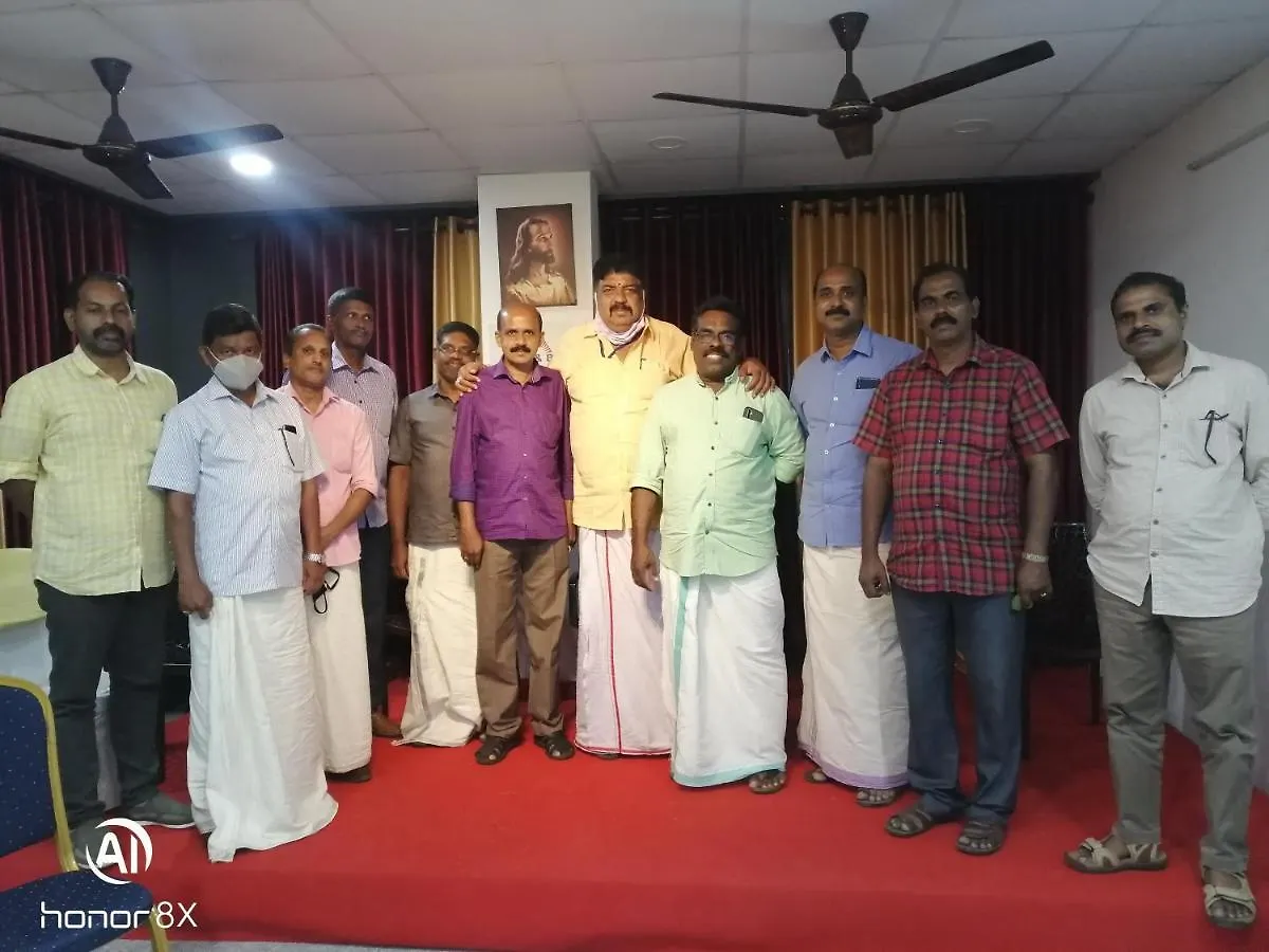 B & B Konni, Pathanāmthitta Daire